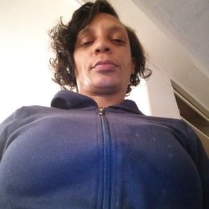 Meet your Posher, Cynthia